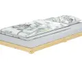 Ein Futonbett mit Holzbettrahmen und Bettwäsche mit Pusteblumenmuster.