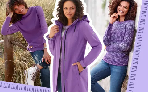 Drei Frauen in verschiedenen lila Outfits. Jeans und weiße Stiefel passen gut zu lila.