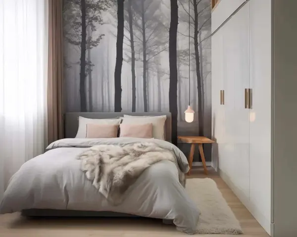 Gemütliches kleine schlafzimmer einrichten mit Waldtapete, Bett mit Fell und Kleiderschrank.